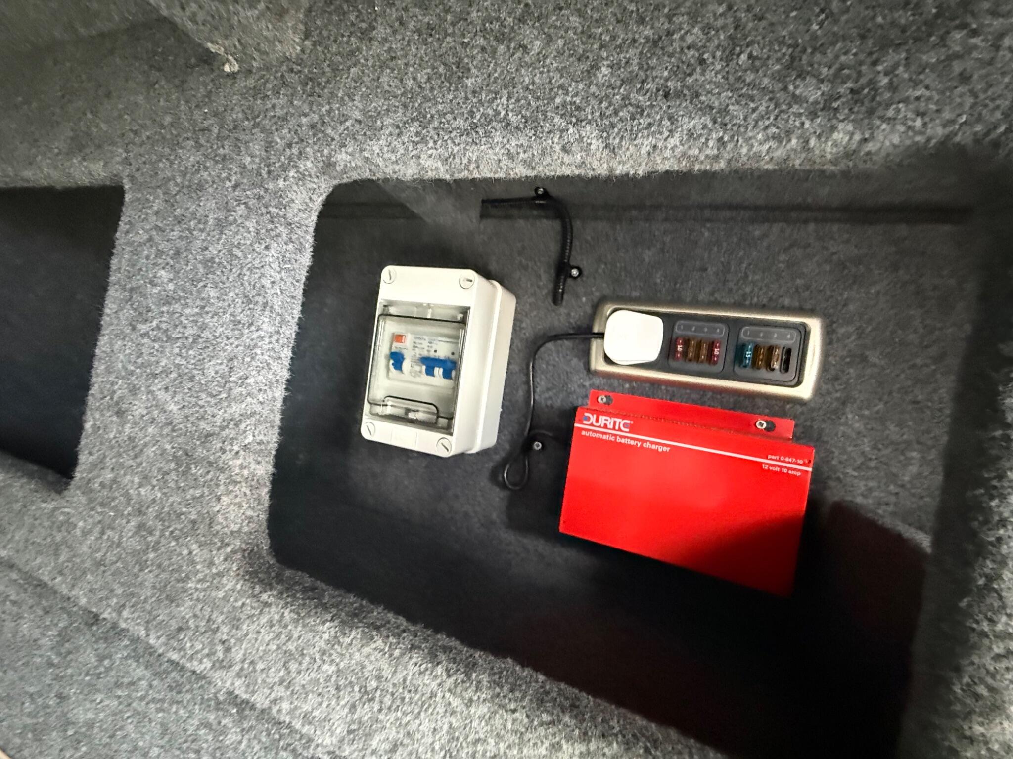 Citroen Relay 2.2 HDi 35 Enterprise L3 H2 4dr — photo 100 of 134